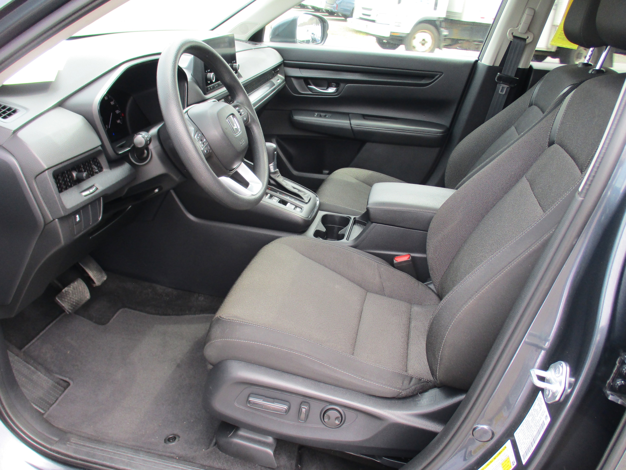 2024 Honda CR-V EX - Photo 12