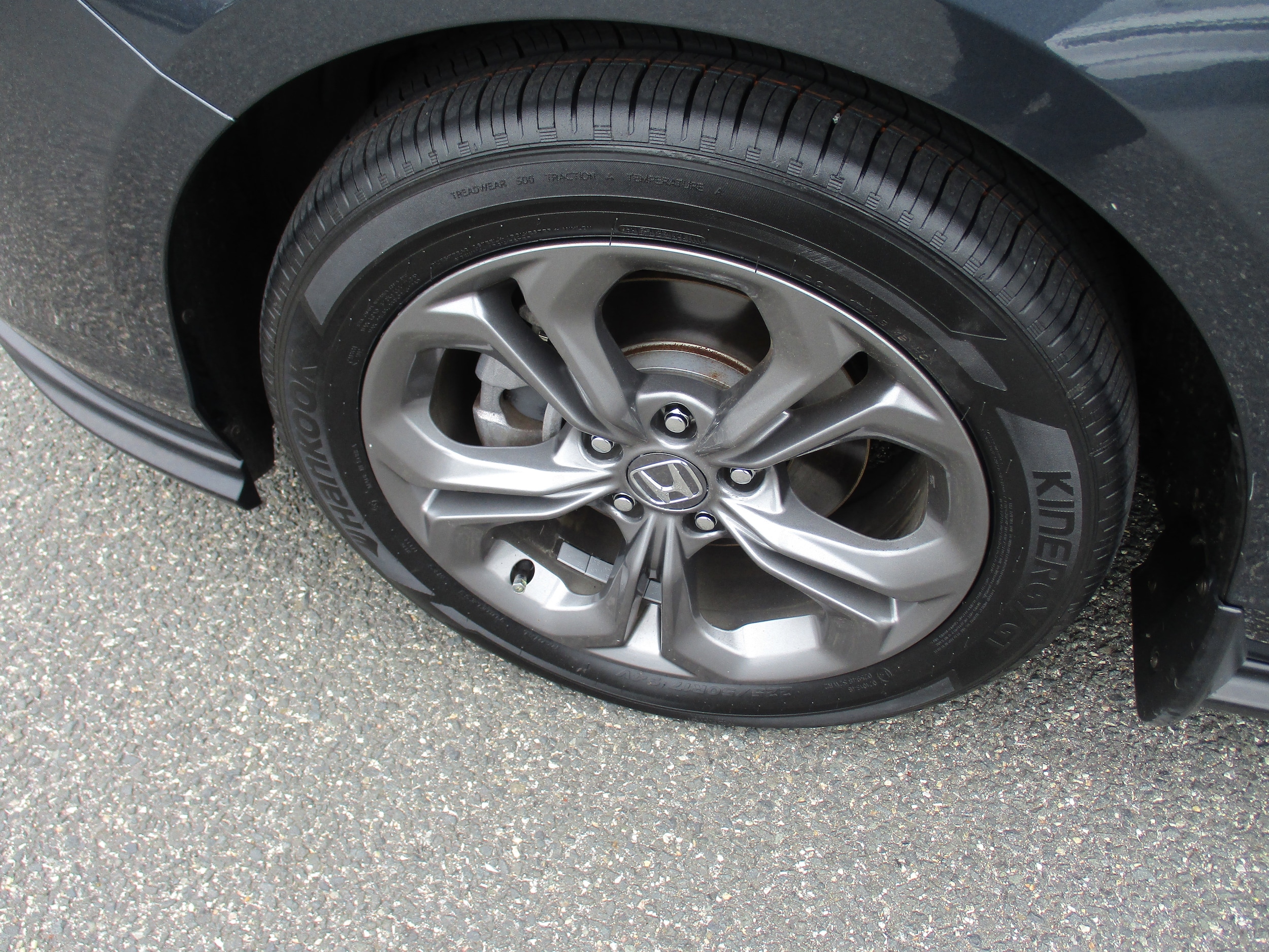 2023 Honda Accord EX - Photo 9
