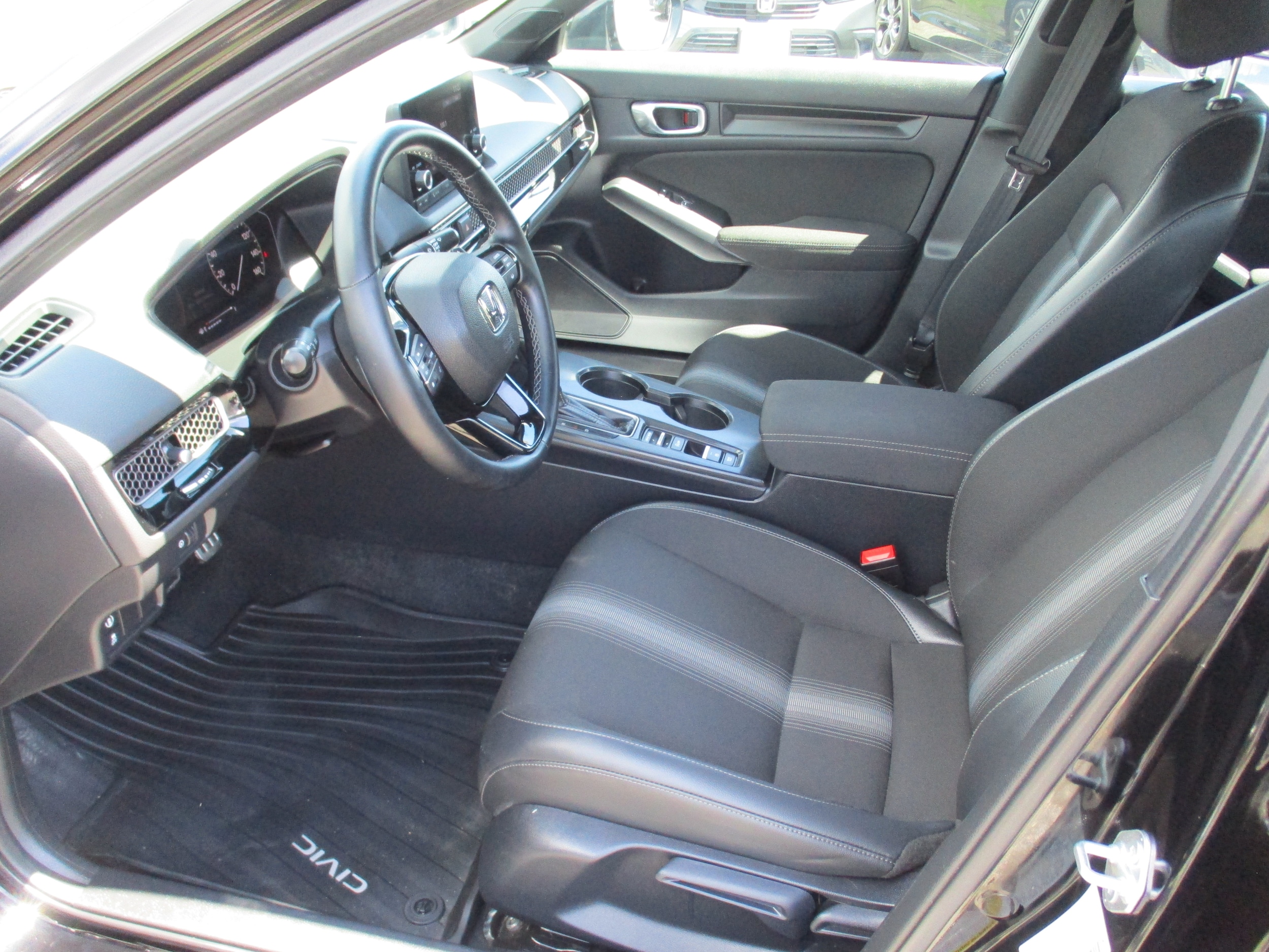 2024 Honda Civic Sport - Photo 11