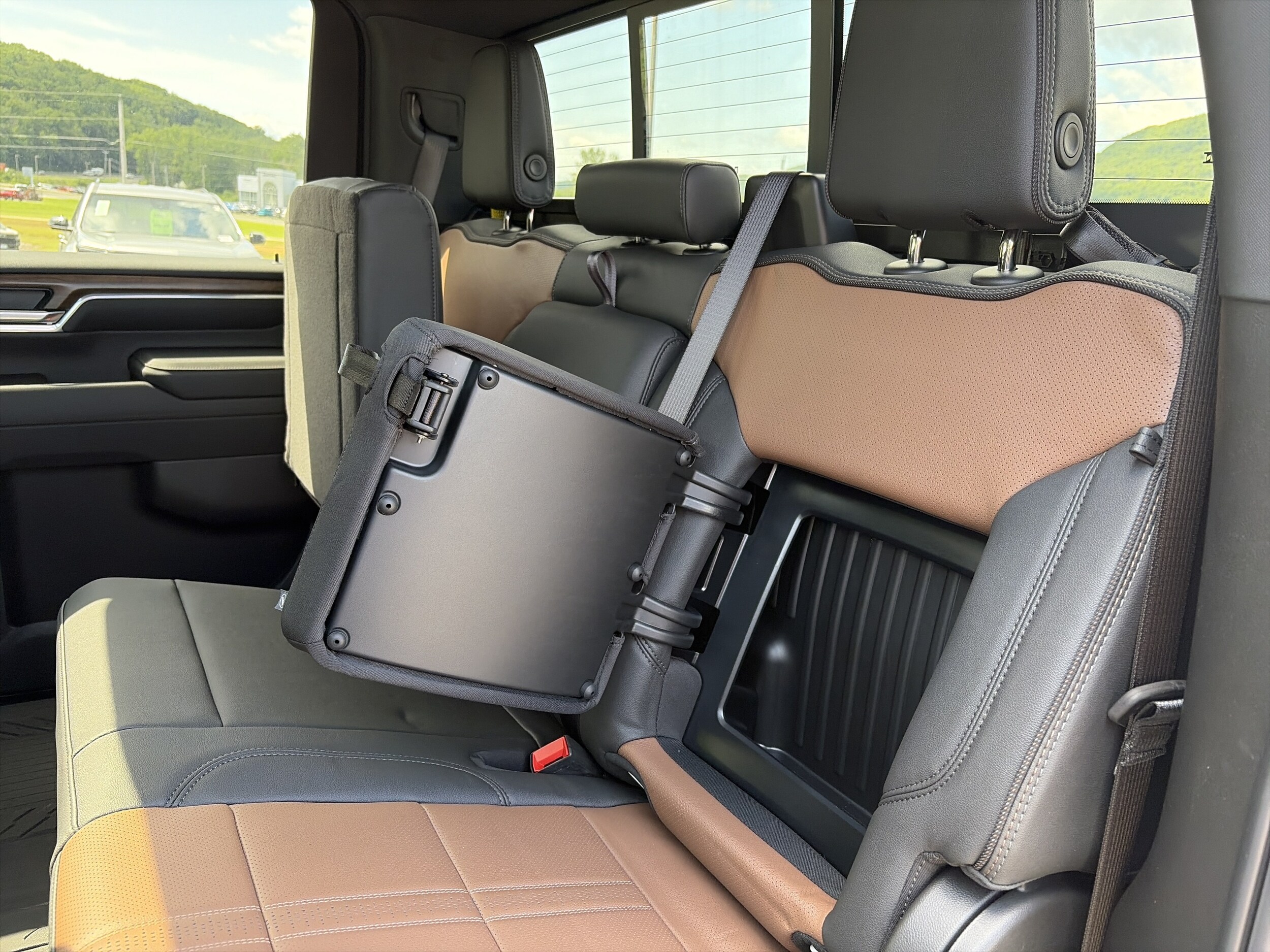 2026 Chevrolet Silverado 3500 HD High Country - Photo 18