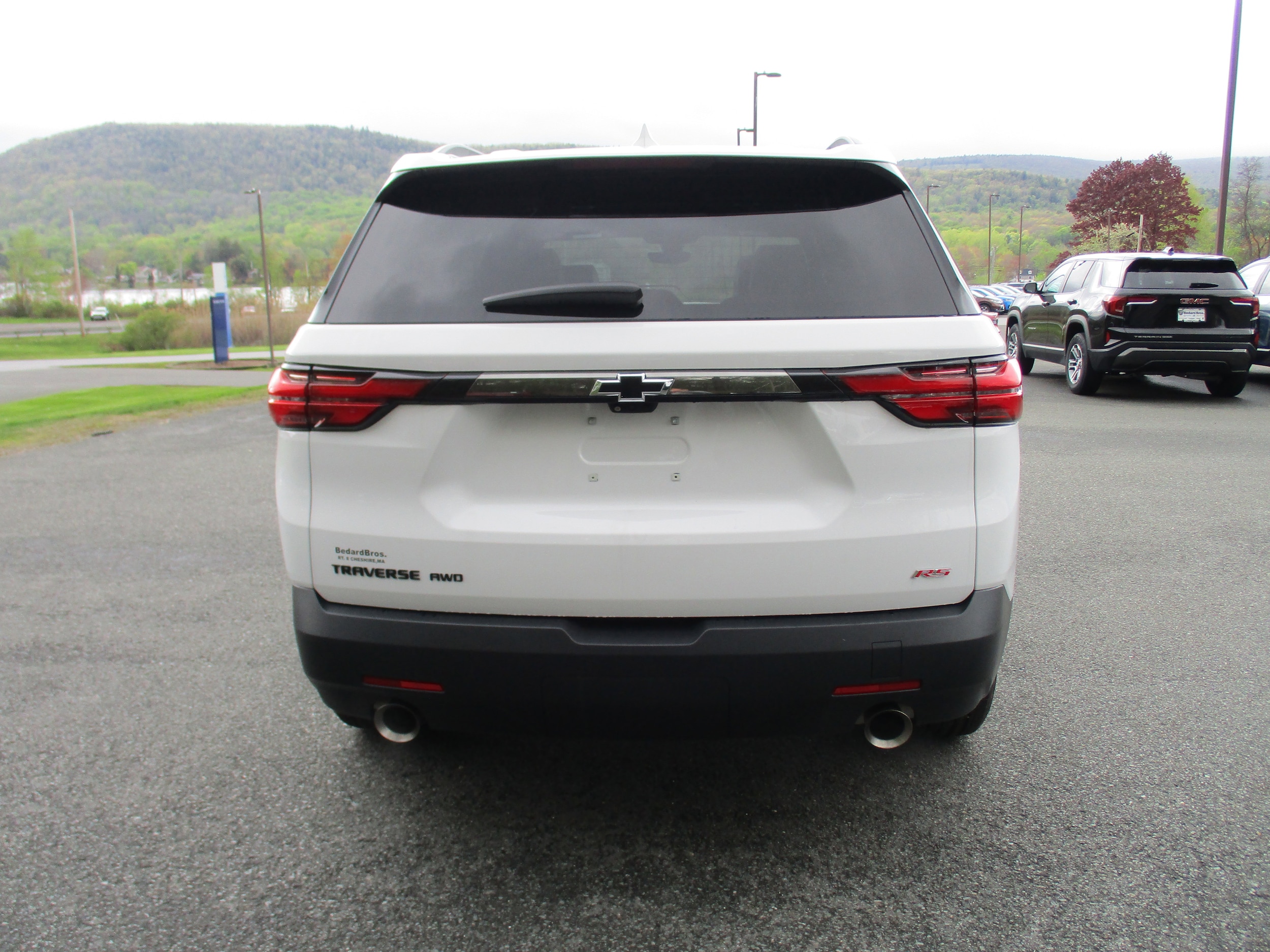 2023 Chevrolet Traverse RS - Photo 6