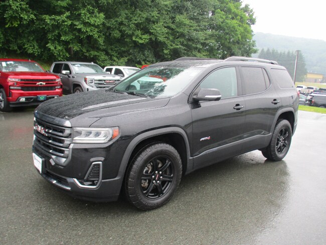 2023 GMC Acadia AT4 SUV