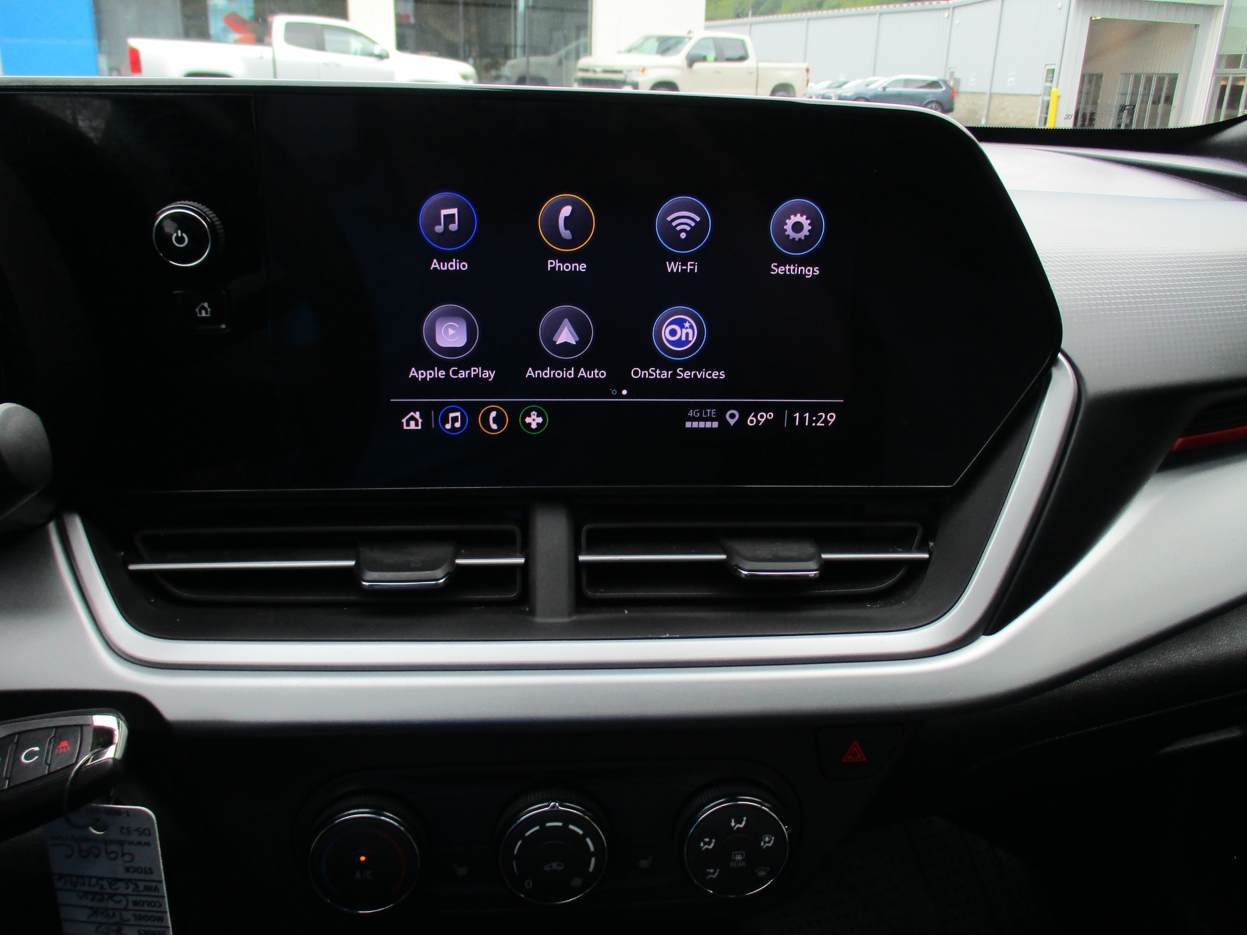 2024 Chevrolet Trax RS - Photo 17