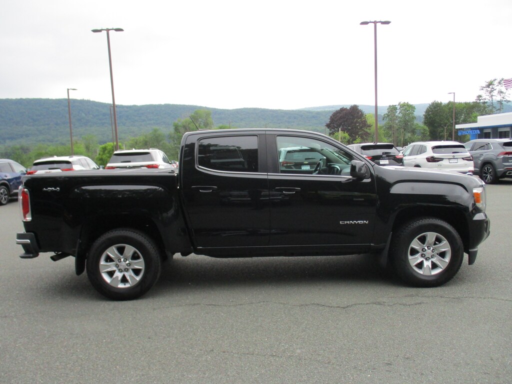 Used 2018 GMC Canyon 4WD SLE Truck