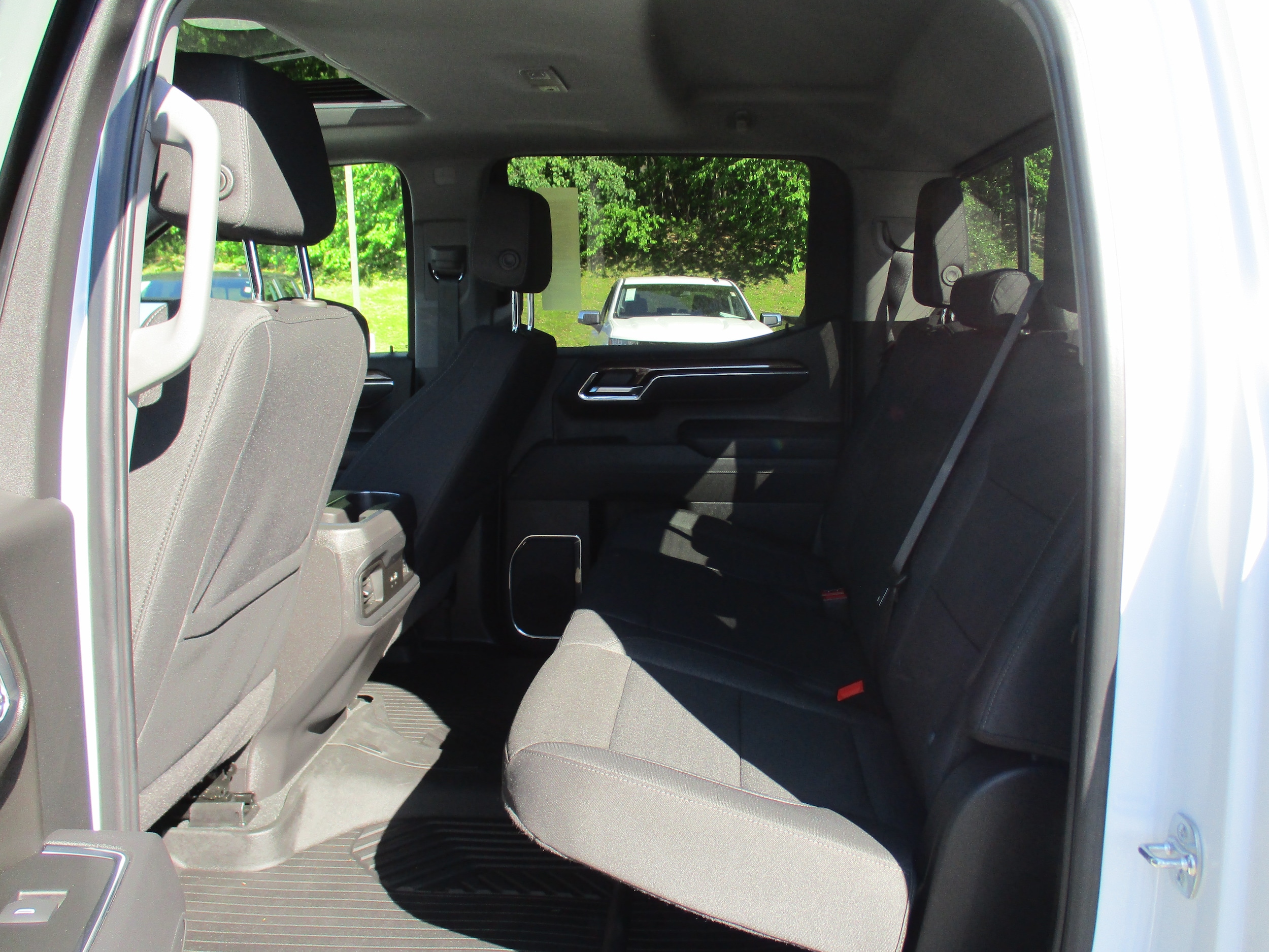 2025 Chevrolet Silverado 1500 LT Trail Boss - Photo 13