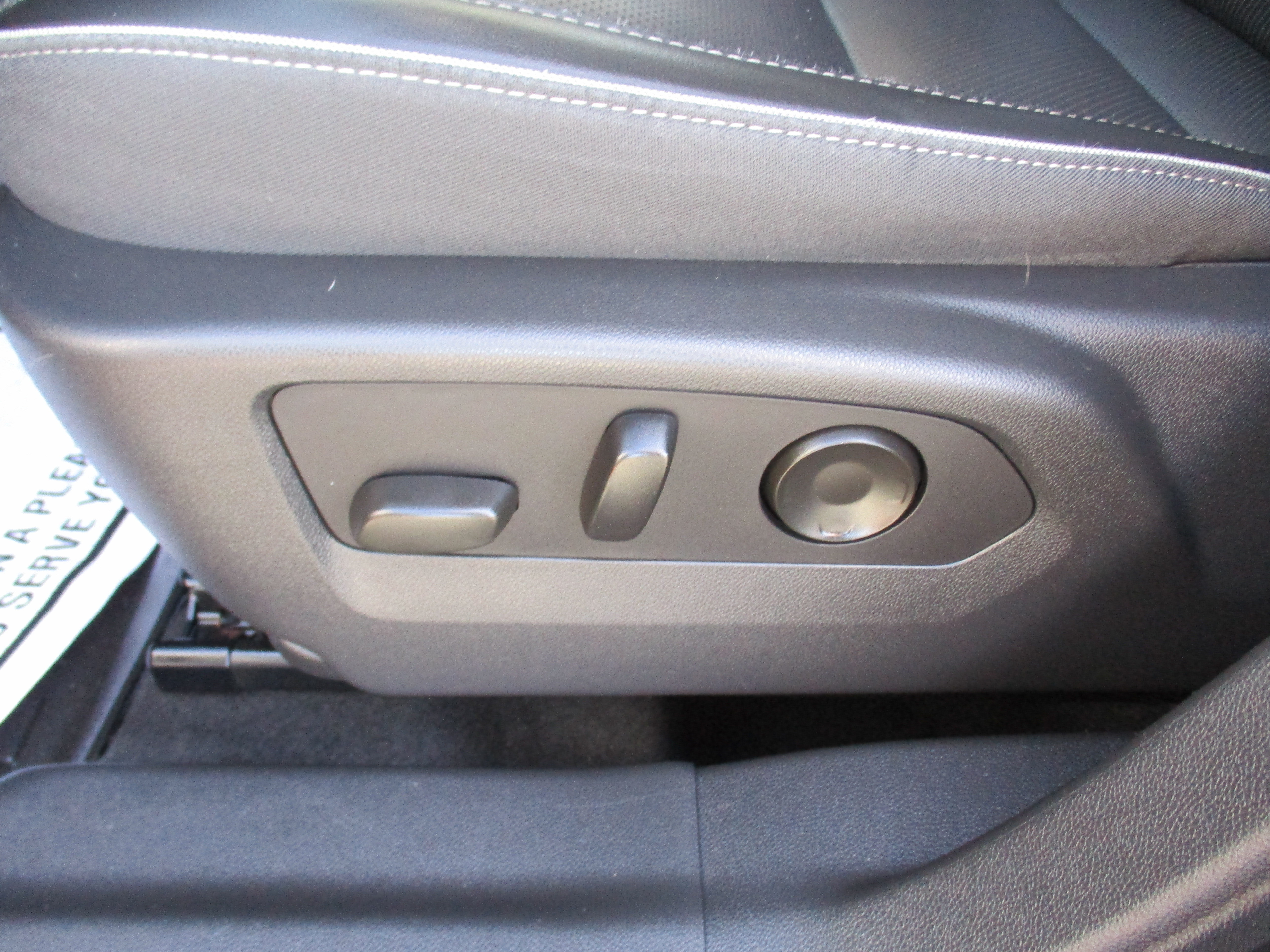 2021 Buick Envision Essence - Photo 16