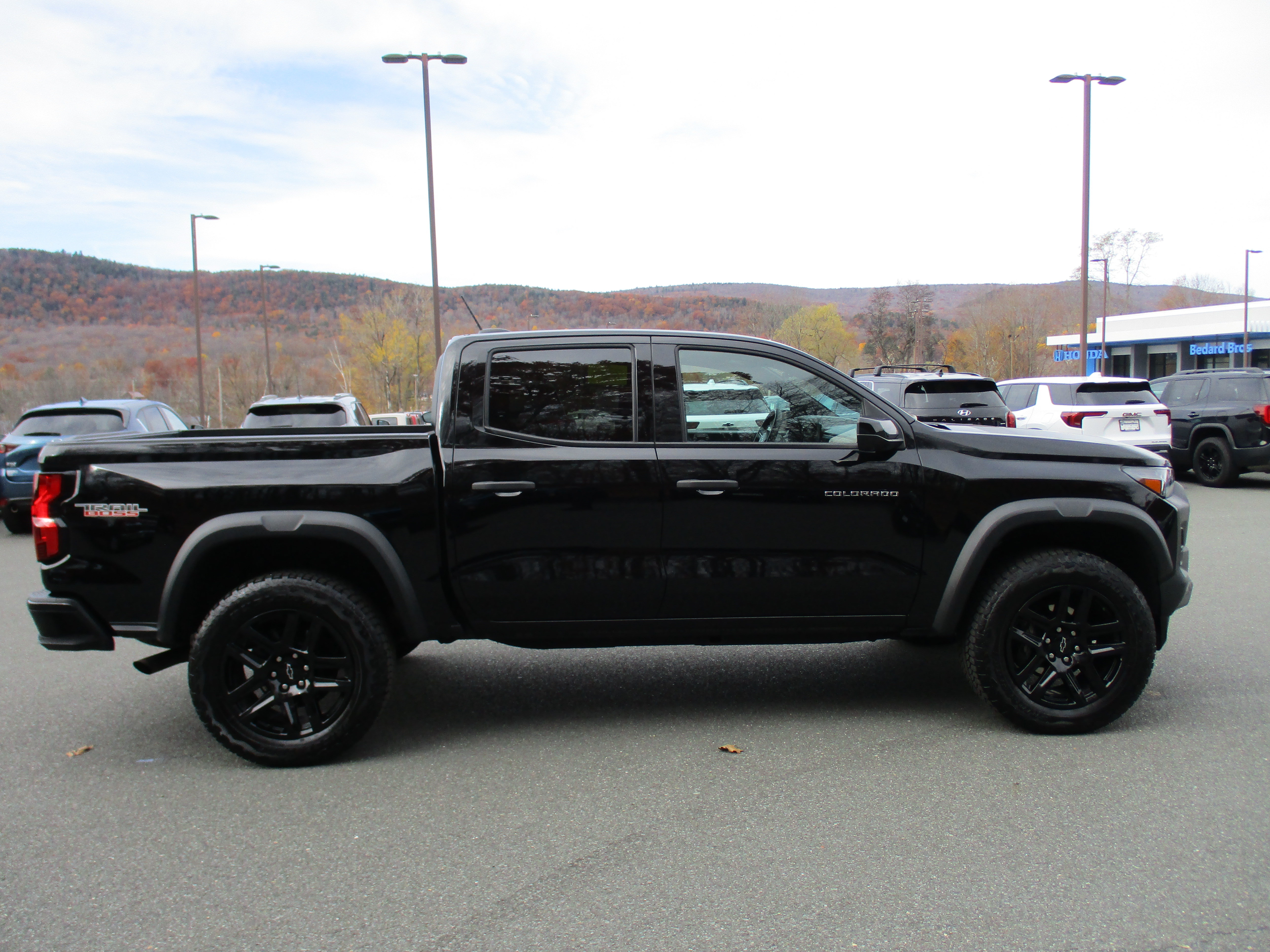 Used 2024 Chevrolet Colorado Trail Boss Truck