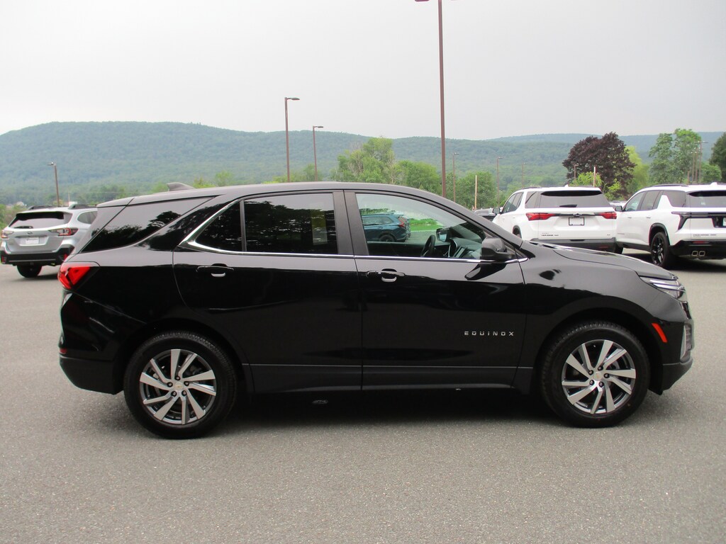Used 2023 Chevrolet Equinox LT SUV