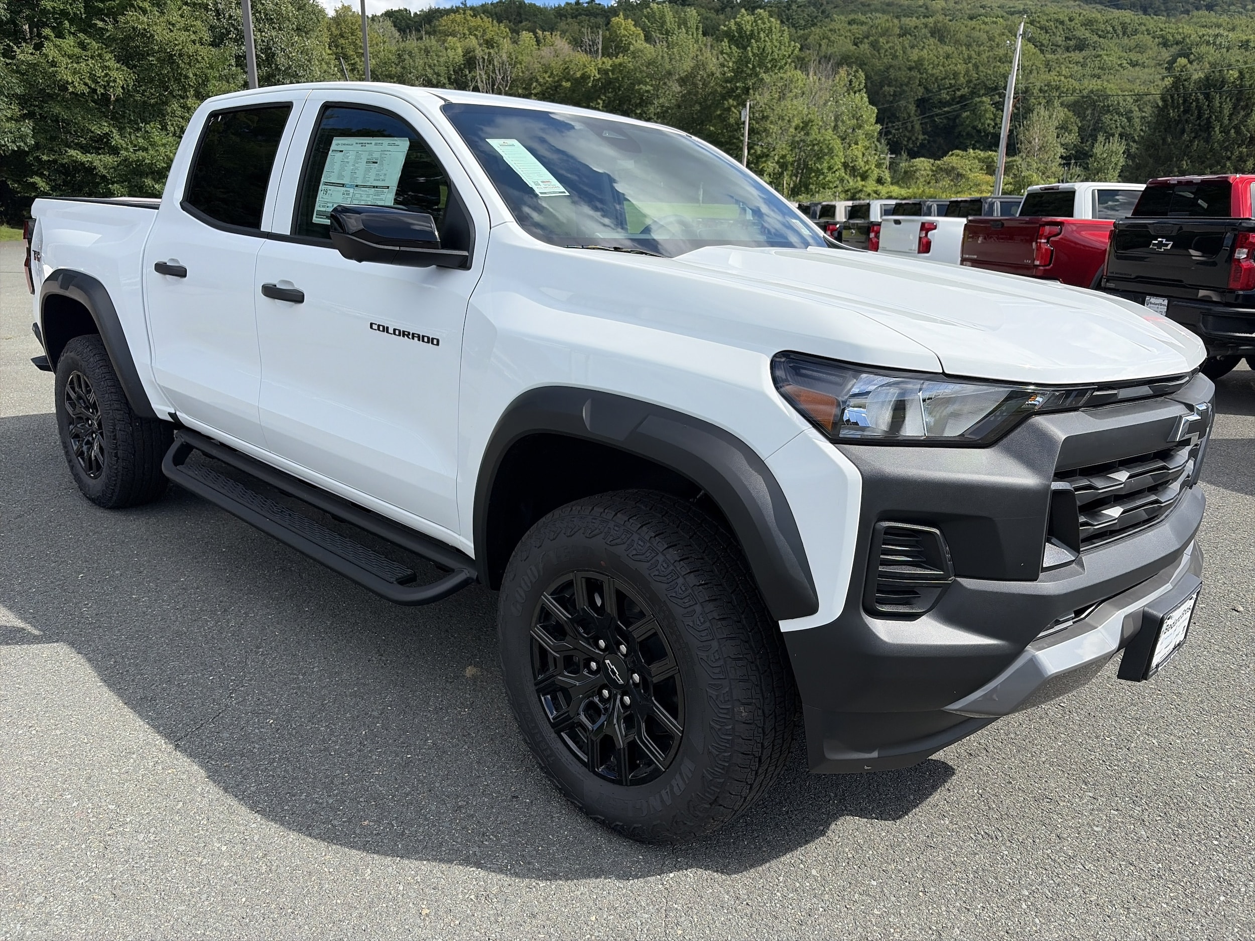 2026 Chevrolet Colorado Trail Boss - Photo 9