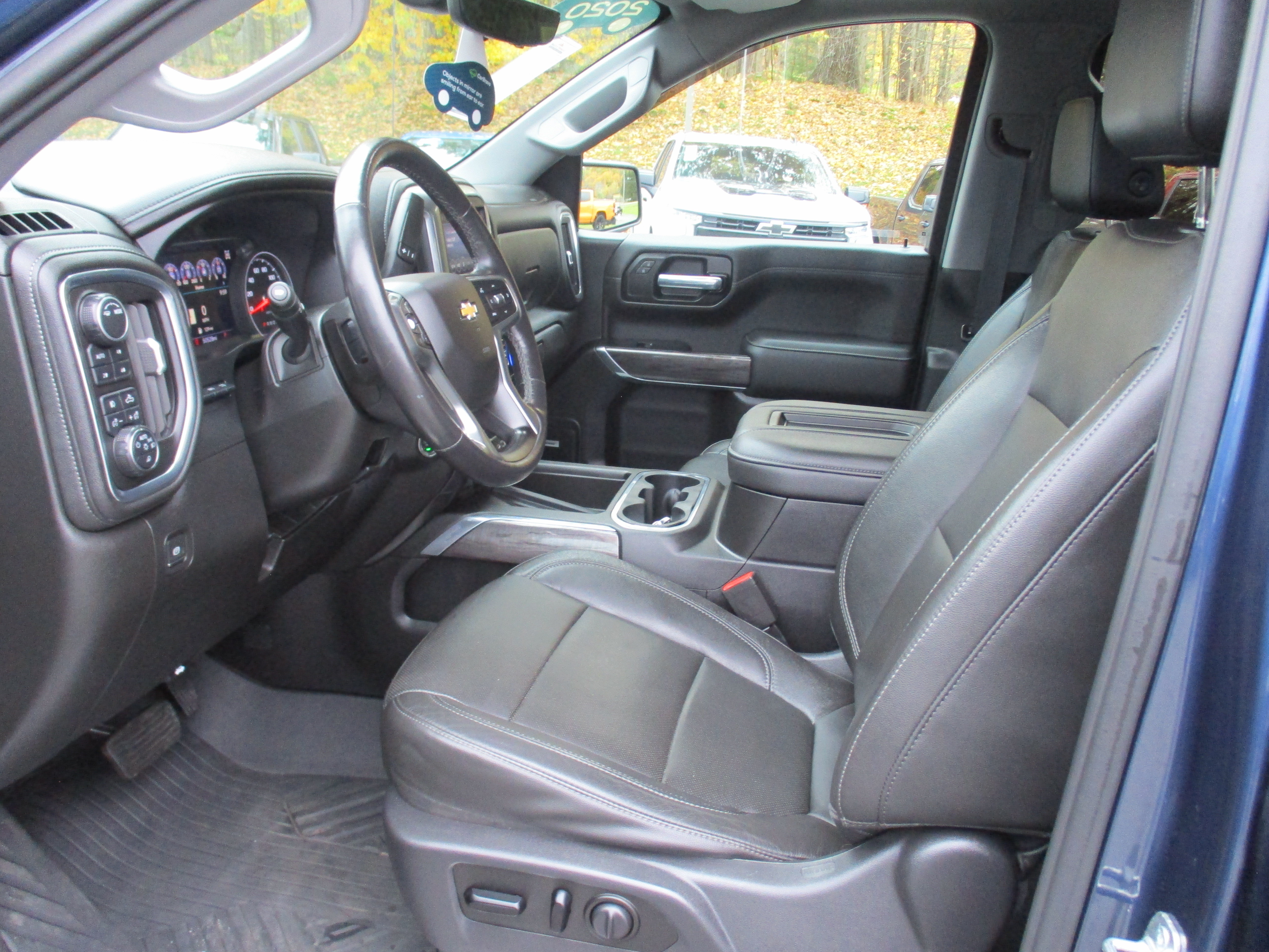 2020 Chevrolet Silverado 1500 LTZ - Photo 11