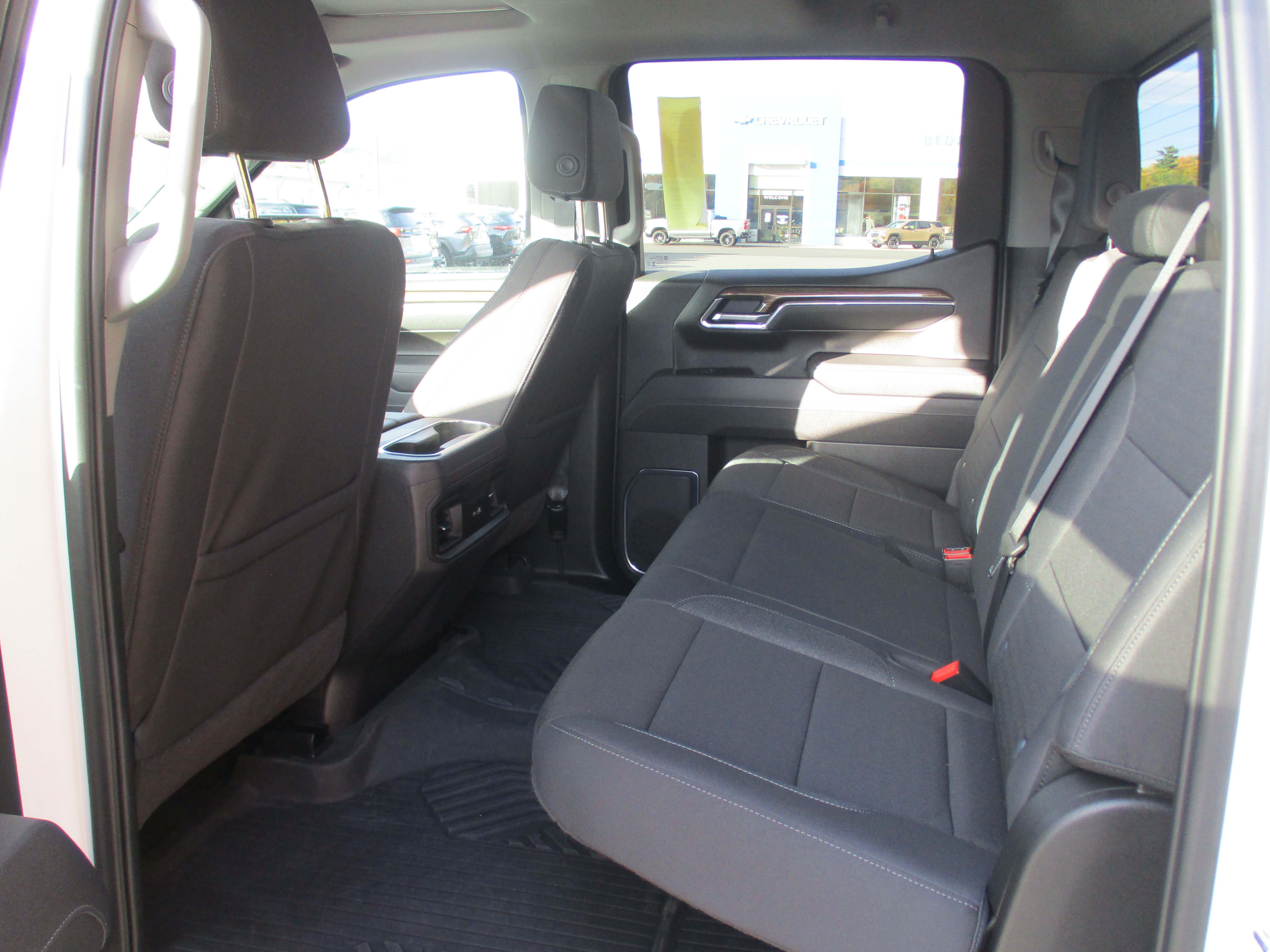 2025 Chevrolet Silverado 1500 LT Trail Boss - Photo 12
