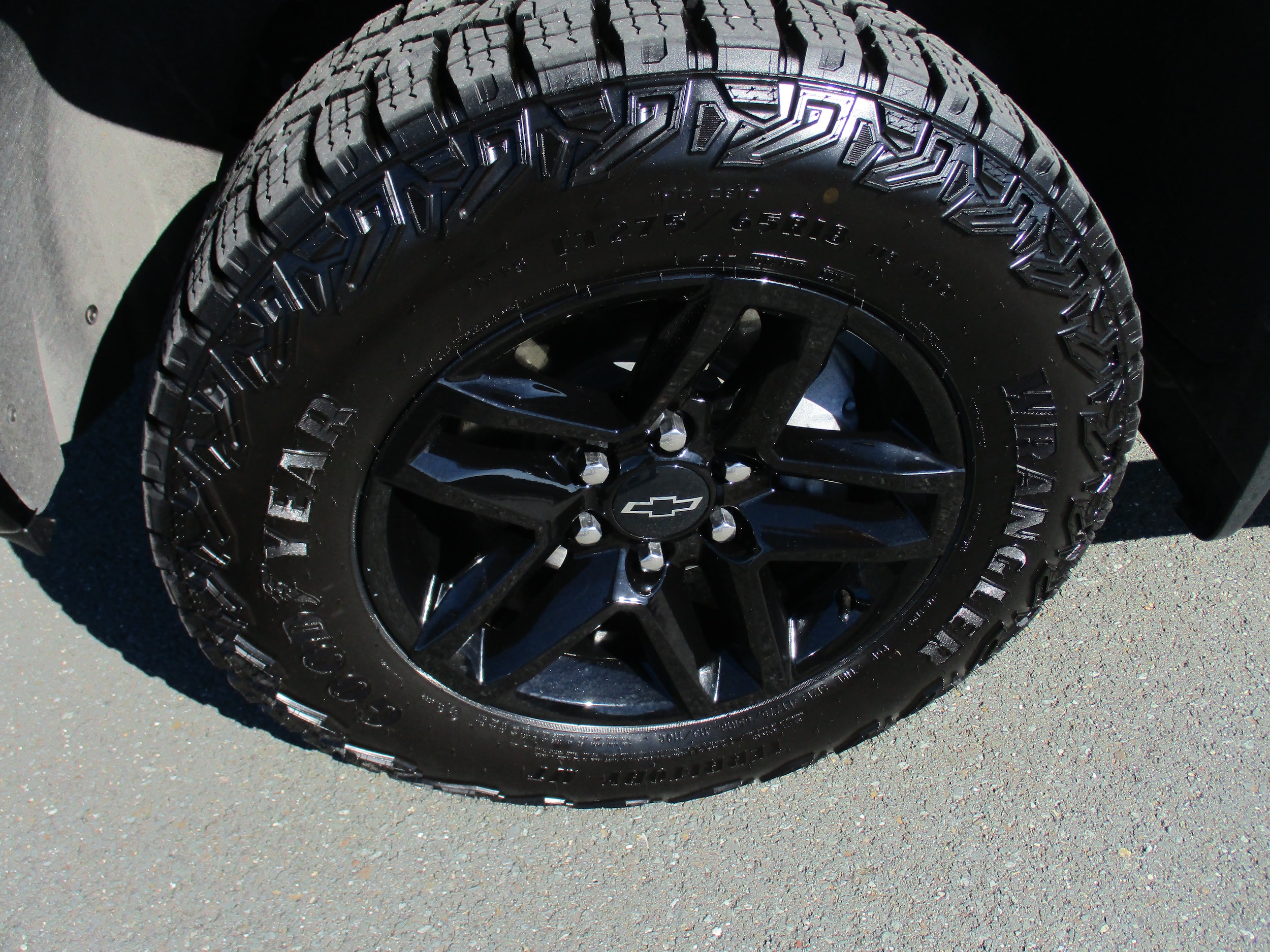 2025 Chevrolet Silverado 1500 LT Trail Boss - Photo 9