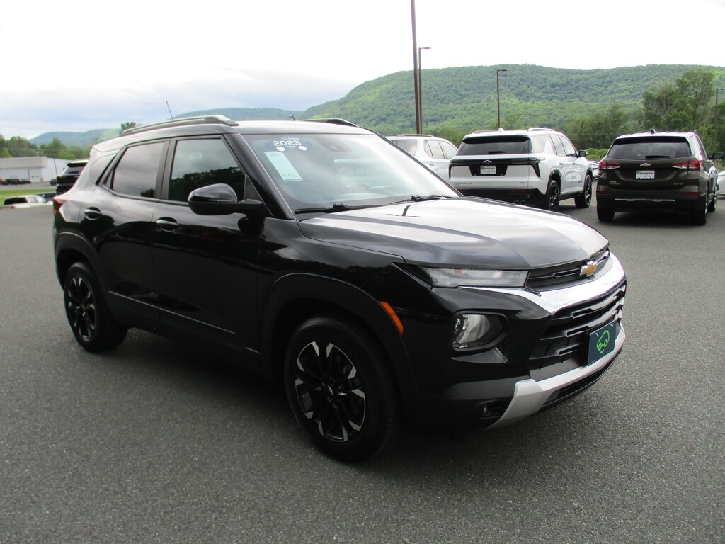 Used 2023 Chevrolet Trailblazer LT SUV
