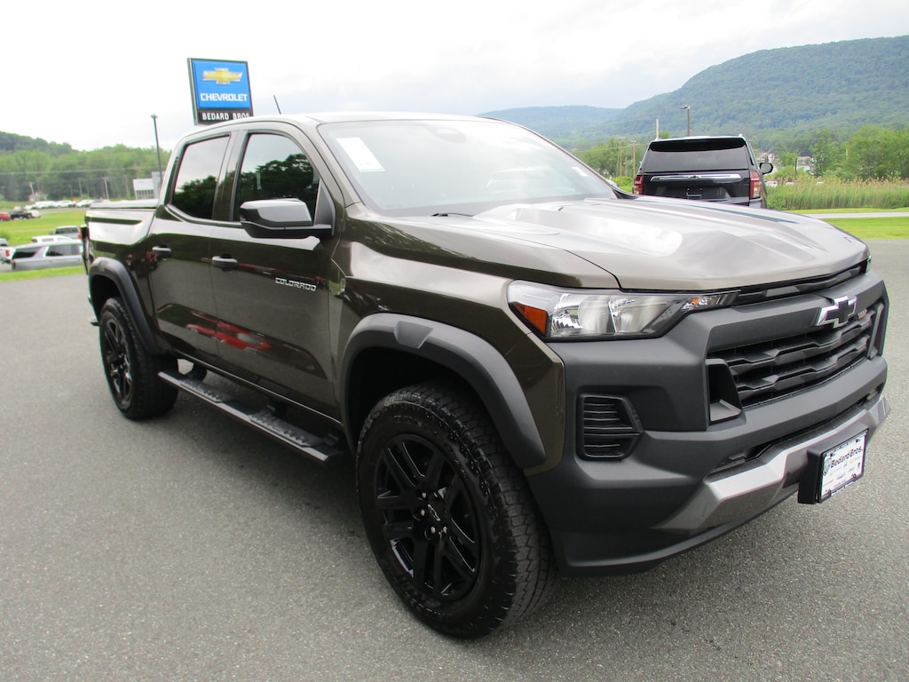 Used 2025 Chevrolet Colorado Trail Boss Truck