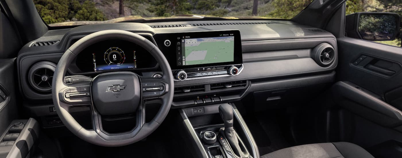 The black interior of a 2025 Chevy Colorado. 