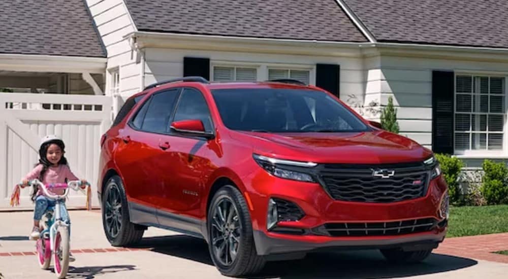 Chevy%20dealership%20-%202024%20Chevy%20Equinox%20-%20red.jpg
