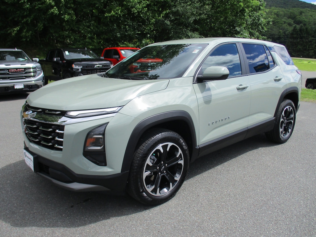 Used 2025 Chevrolet Equinox LT SUV