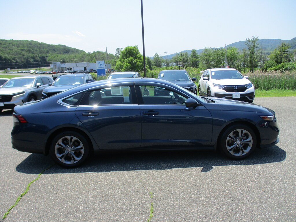 Used 2023 Honda Accord EX Sedan