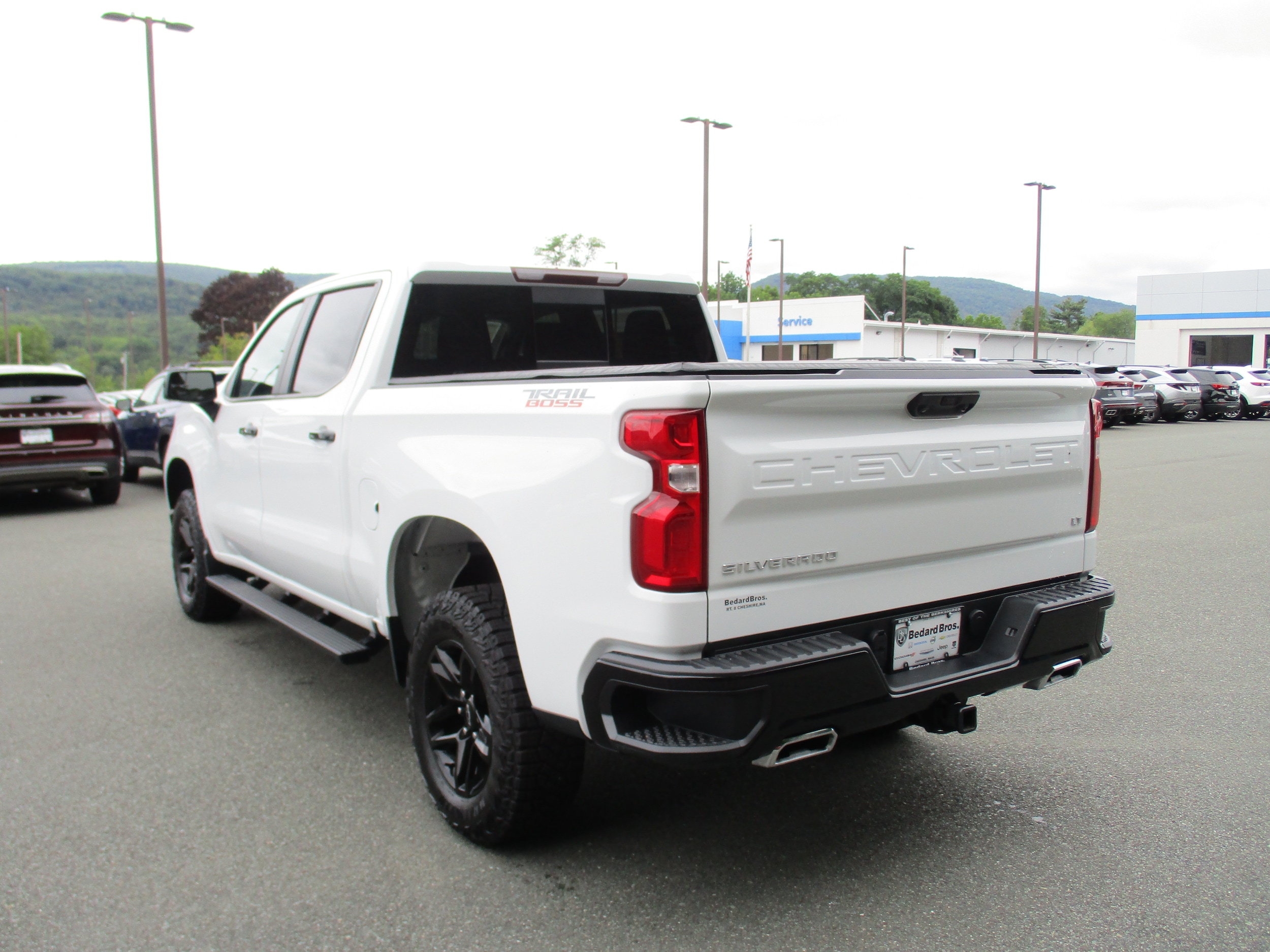 2025 Chevrolet Silverado 1500 LT Trail Boss - Photo 7
