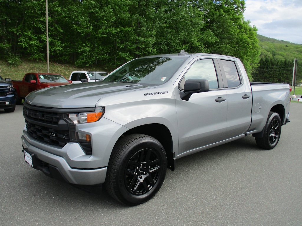 Used 2024 Chevrolet Silverado 1500 Custom Truck