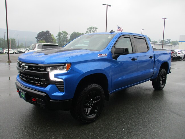 2025 Chevrolet Silverado 1500 LT Trail Boss Truck