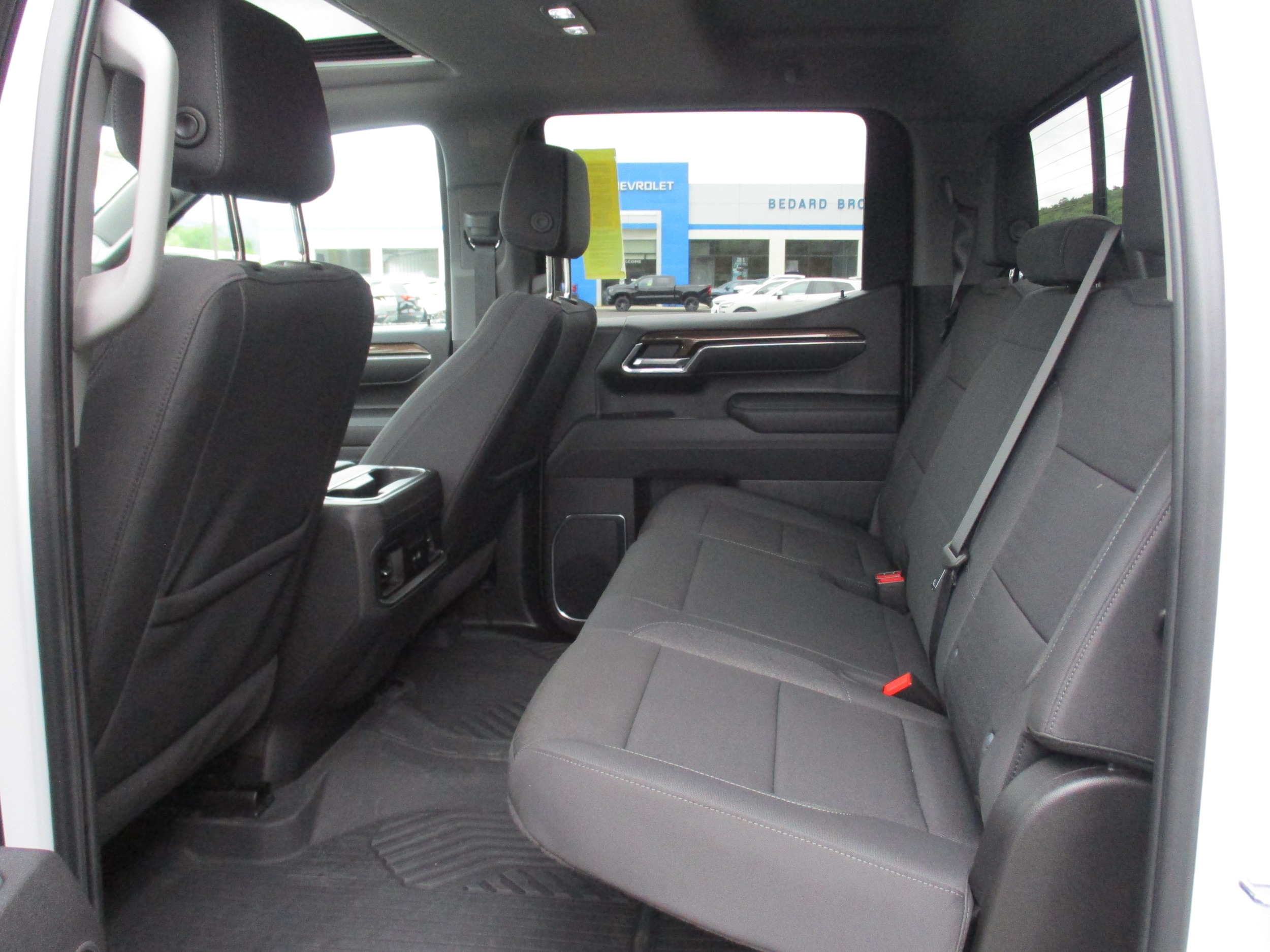 2025 Chevrolet Silverado 1500 LT Trail Boss - Photo 13