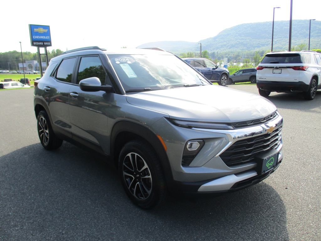 Used 2024 Chevrolet Trailblazer LT SUV