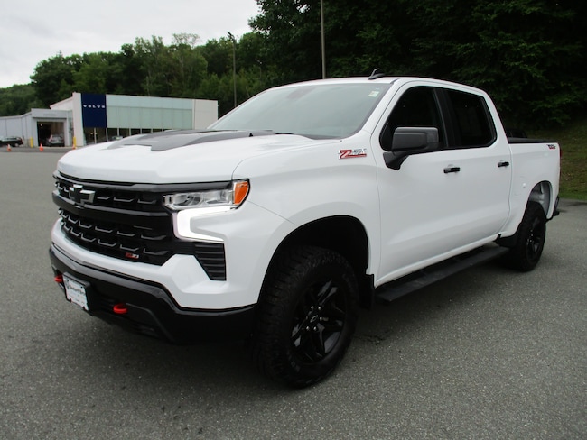 2025 Chevrolet Silverado 1500 LT Trail Boss Truck