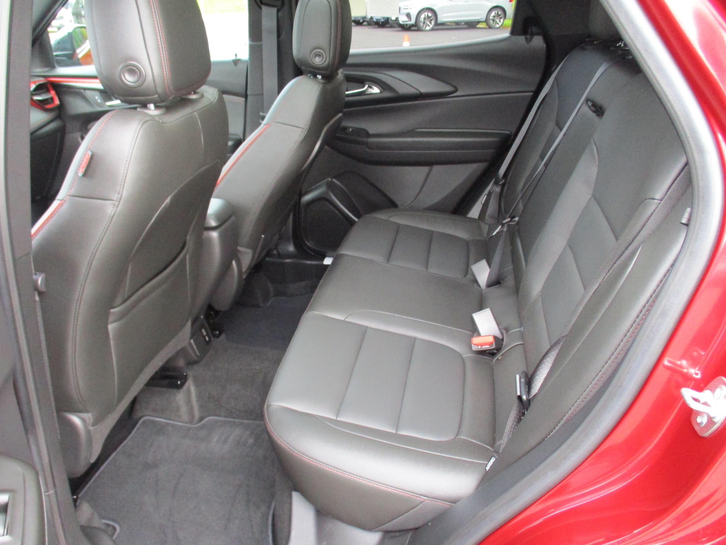 2024 Chevrolet TrailBlazer RS - Photo 12