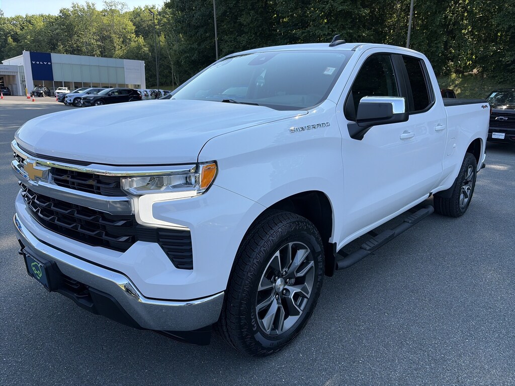 Used 2023 Chevrolet Silverado 1500 LT Truck