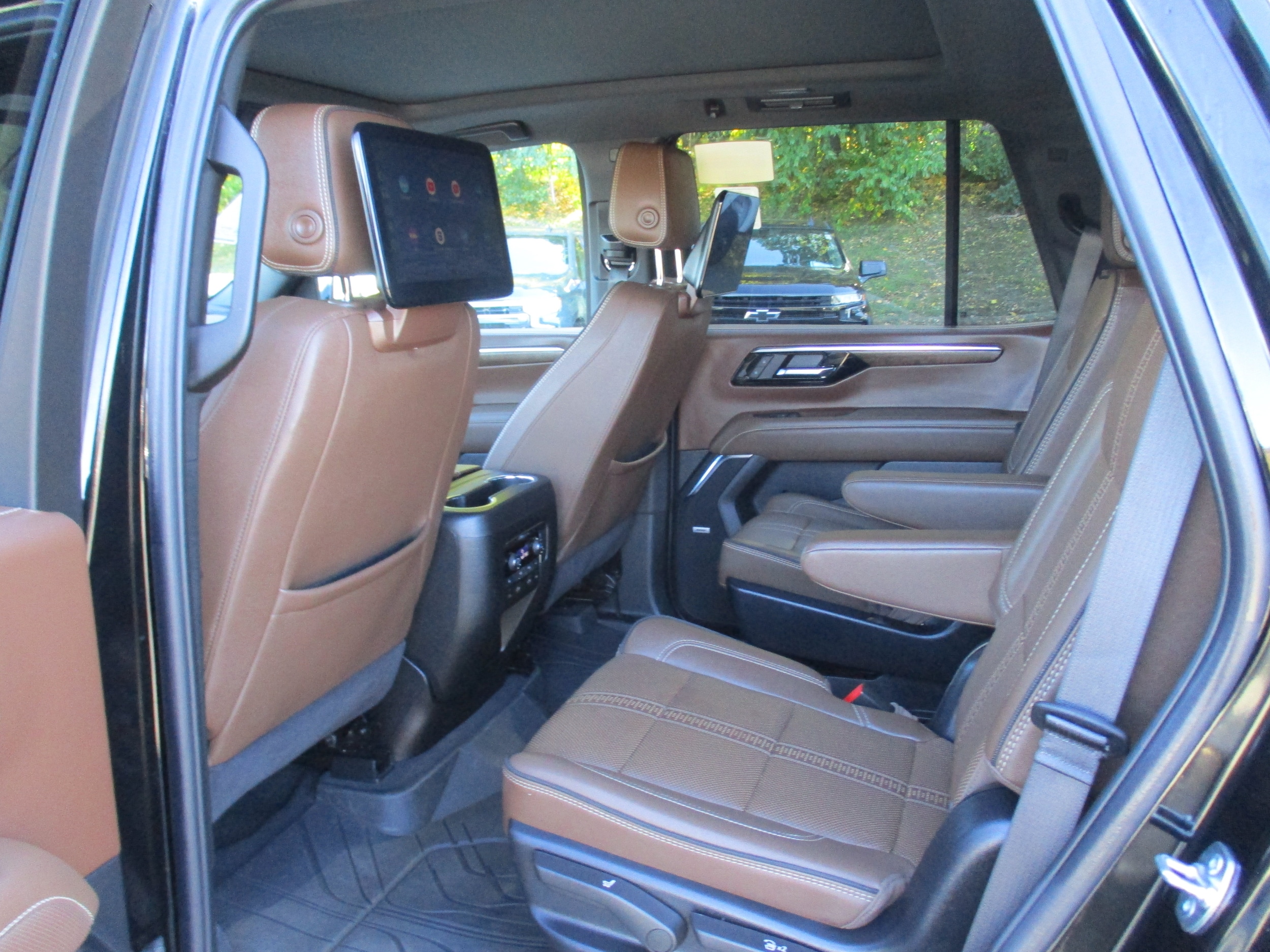 2025 Chevrolet Tahoe High Country - Photo 13