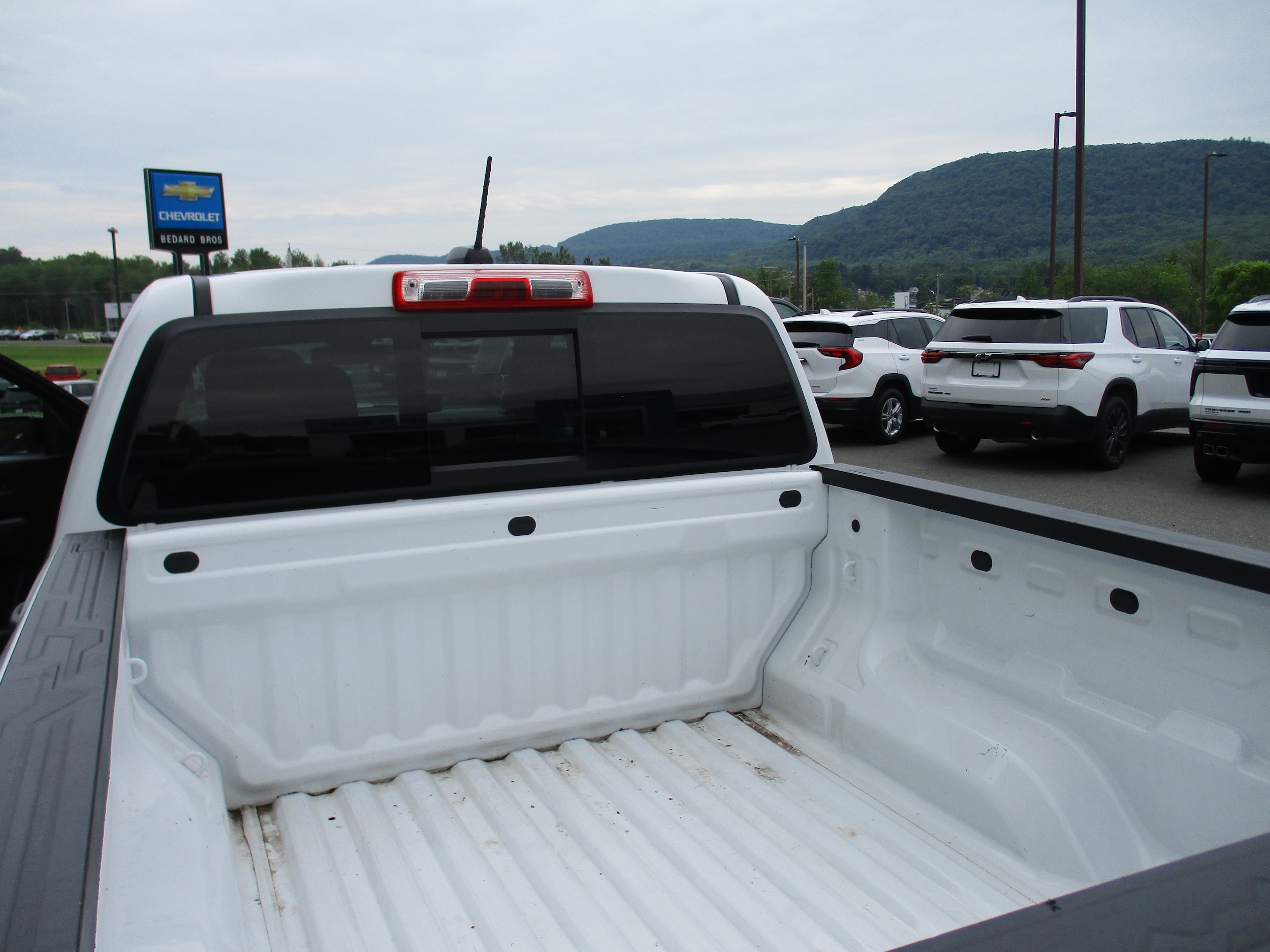 2024 Chevrolet Colorado Trail Boss - Photo 13