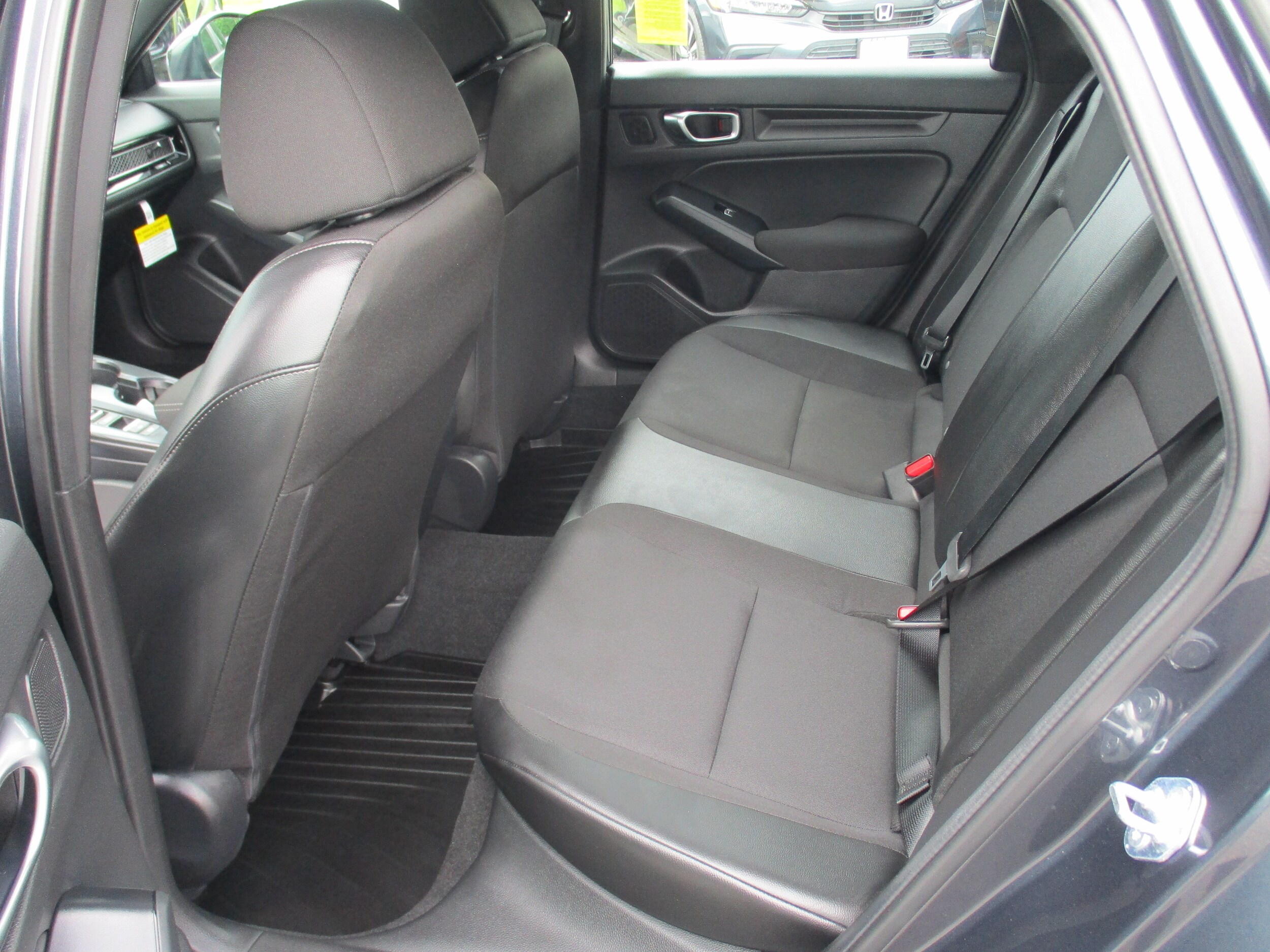 2026 Honda Civic Hatchback Sport - Photo 12