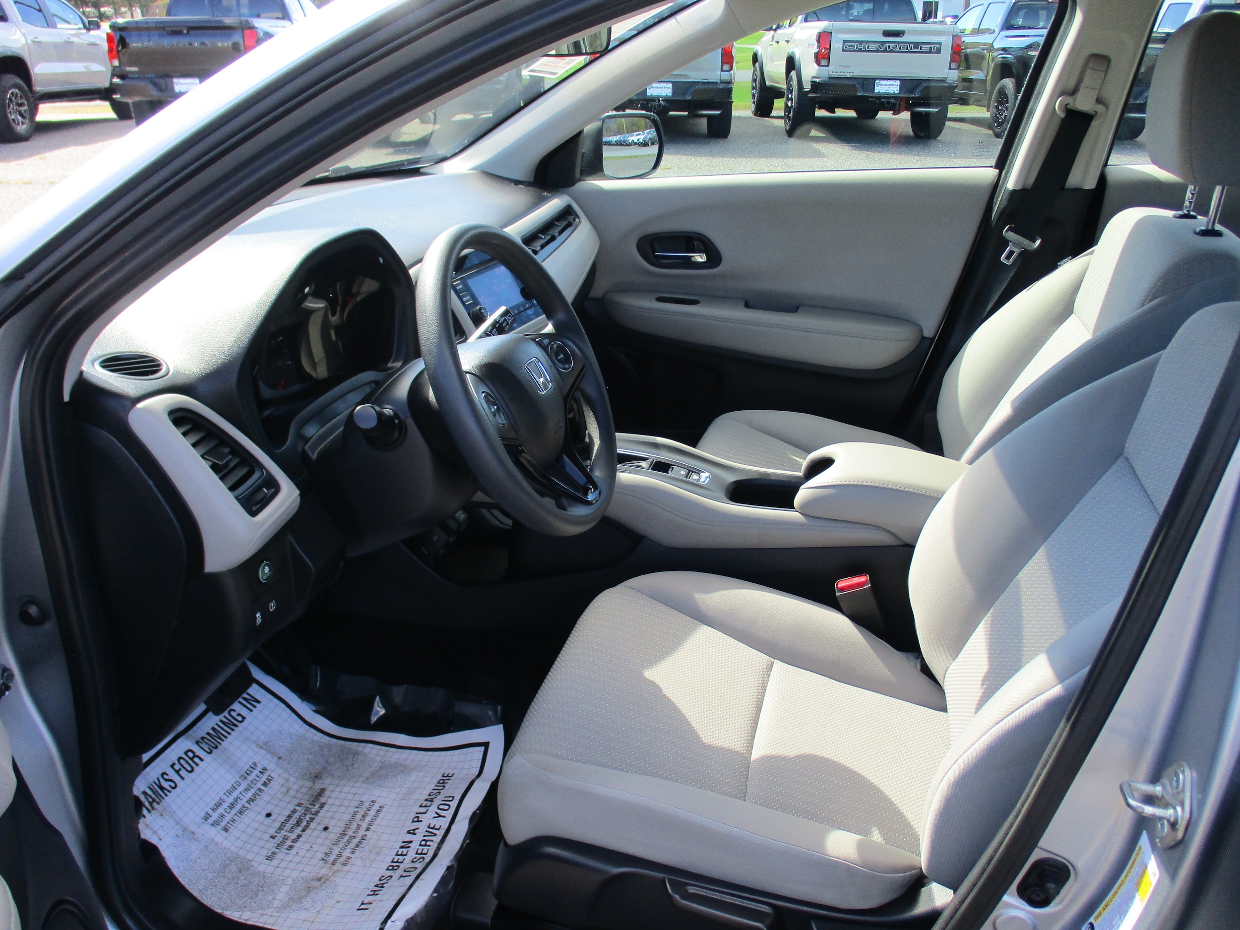 2018 Honda HR-V LX - Photo 11