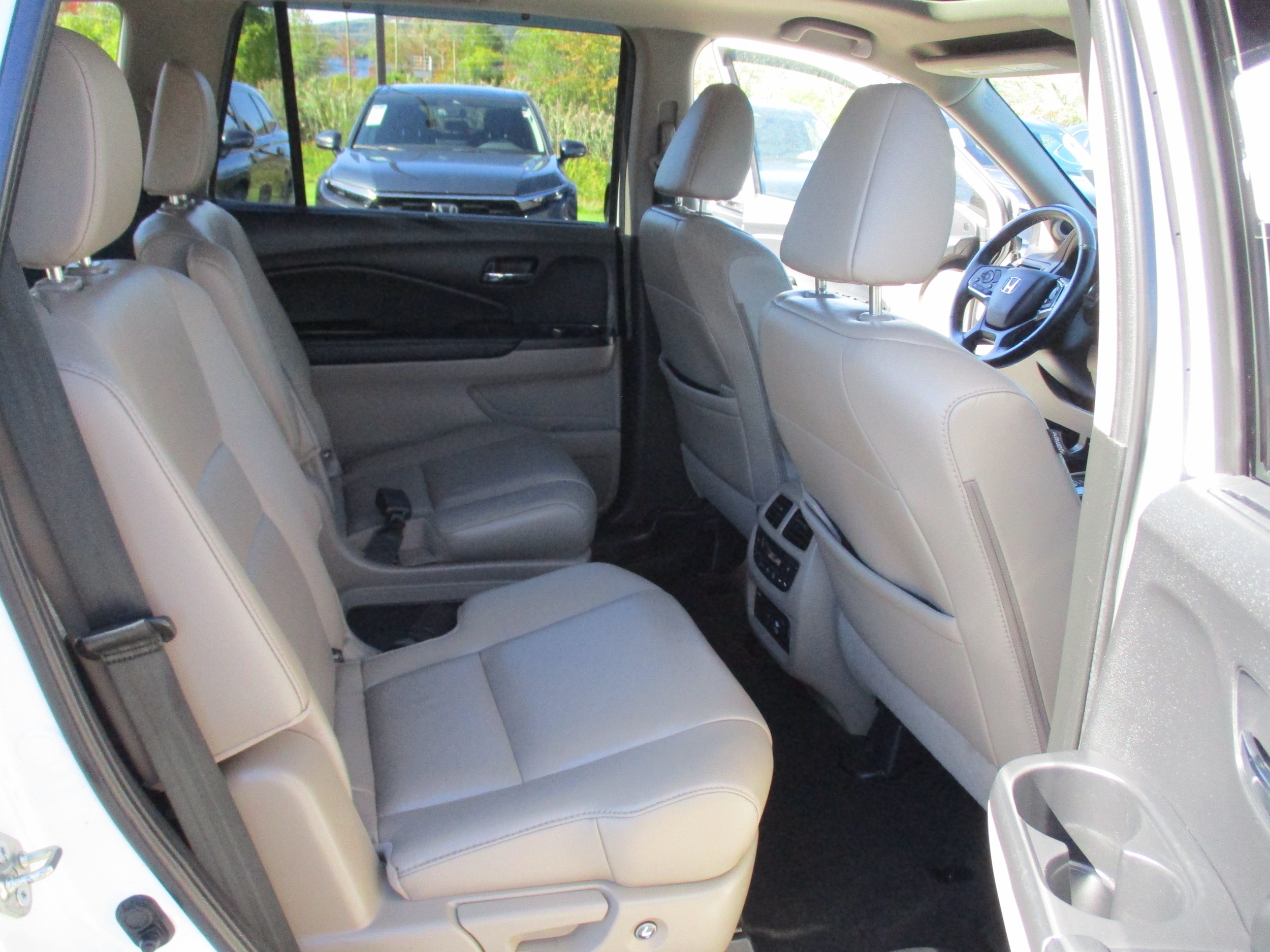 2020 Honda Pilot Touring - Photo 16