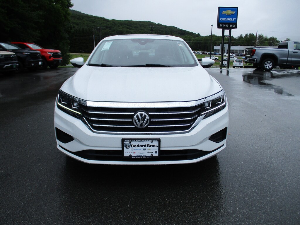 Used 2022 Volkswagen Passat 2.0T SE 2.0T SE Auto