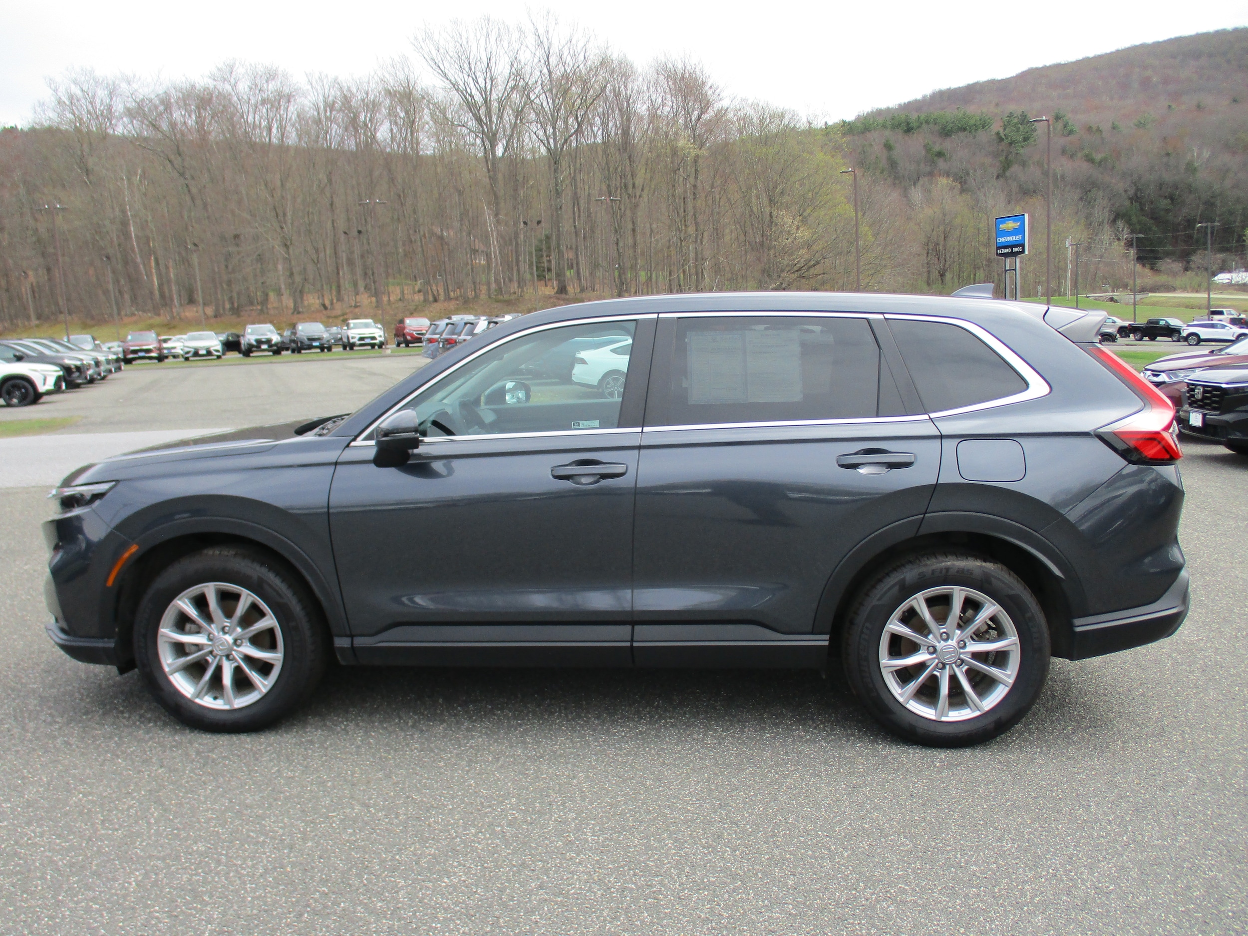 2024 Honda CR-V EX - Photo 8