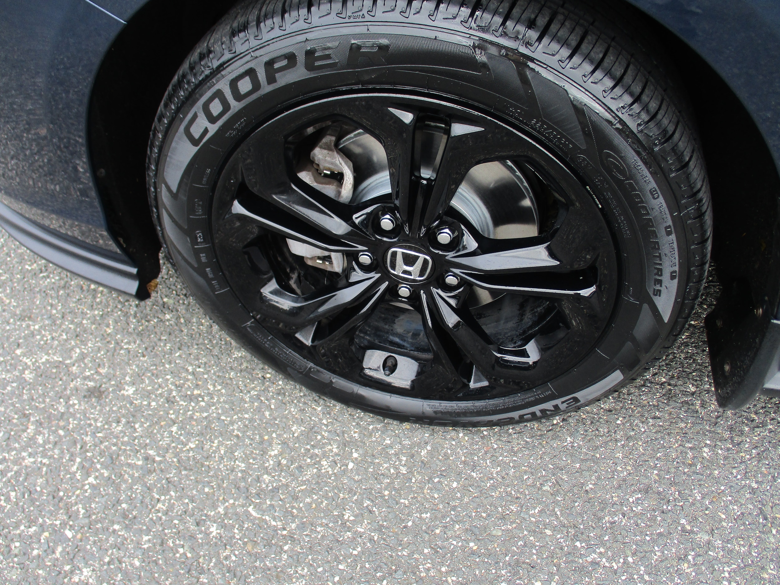 2025 Honda Accord SE - Photo 8