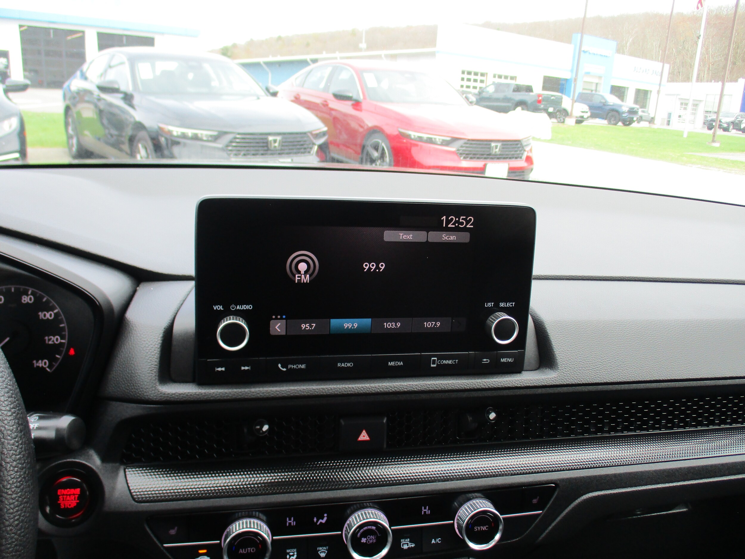 2024 Honda CR-V EX - Photo 16
