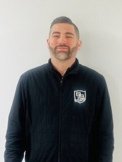 Staff member Zach Bertolozzi from ID_a1431e2a5b9e