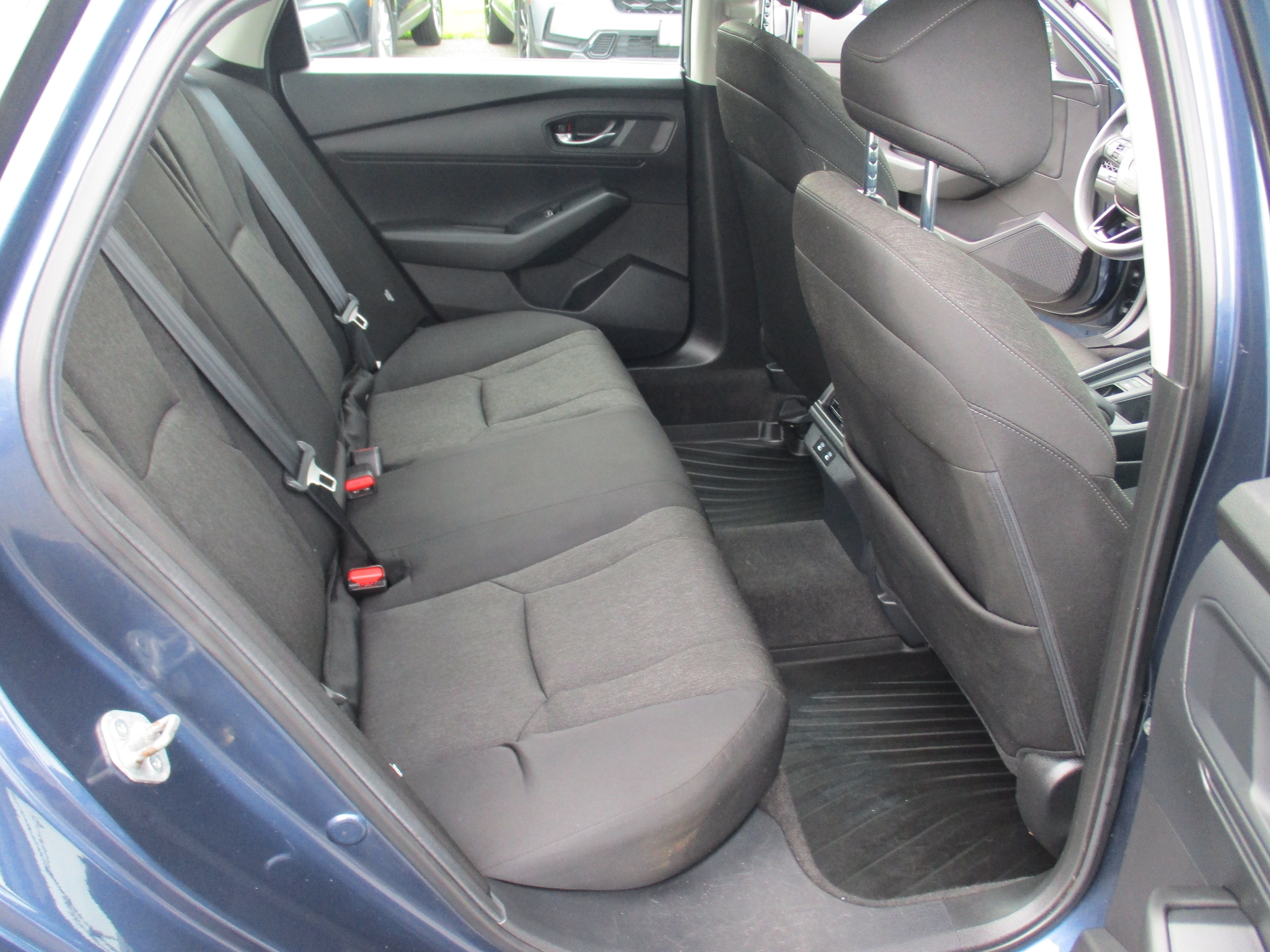 2025 Honda Accord SE - Photo 13