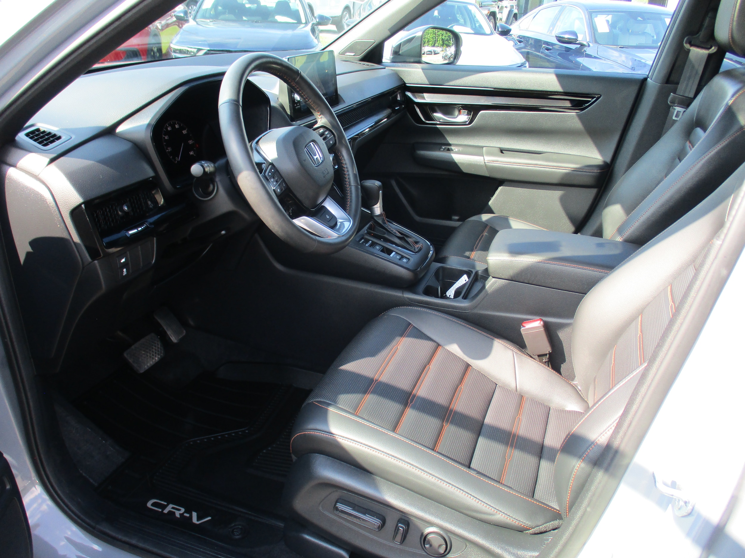 2024 Honda CR-V Sport Touring - Photo 11