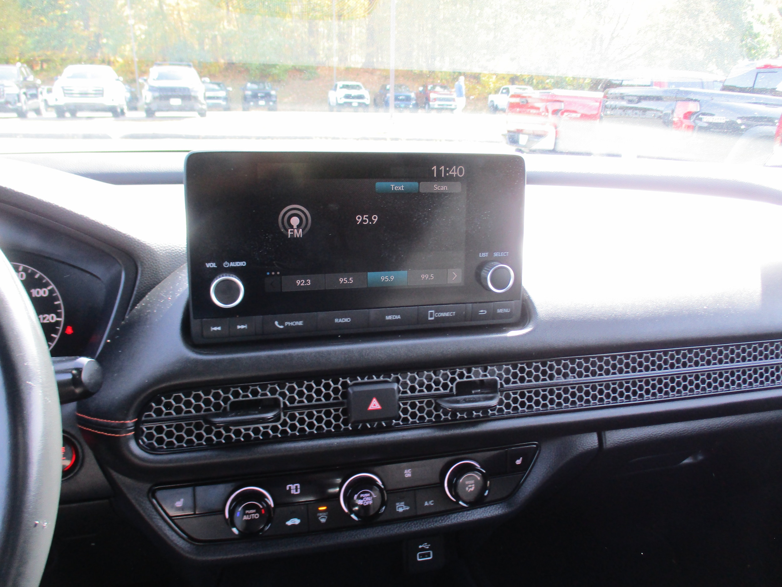 2023 Honda HR-V Sport - Photo 16