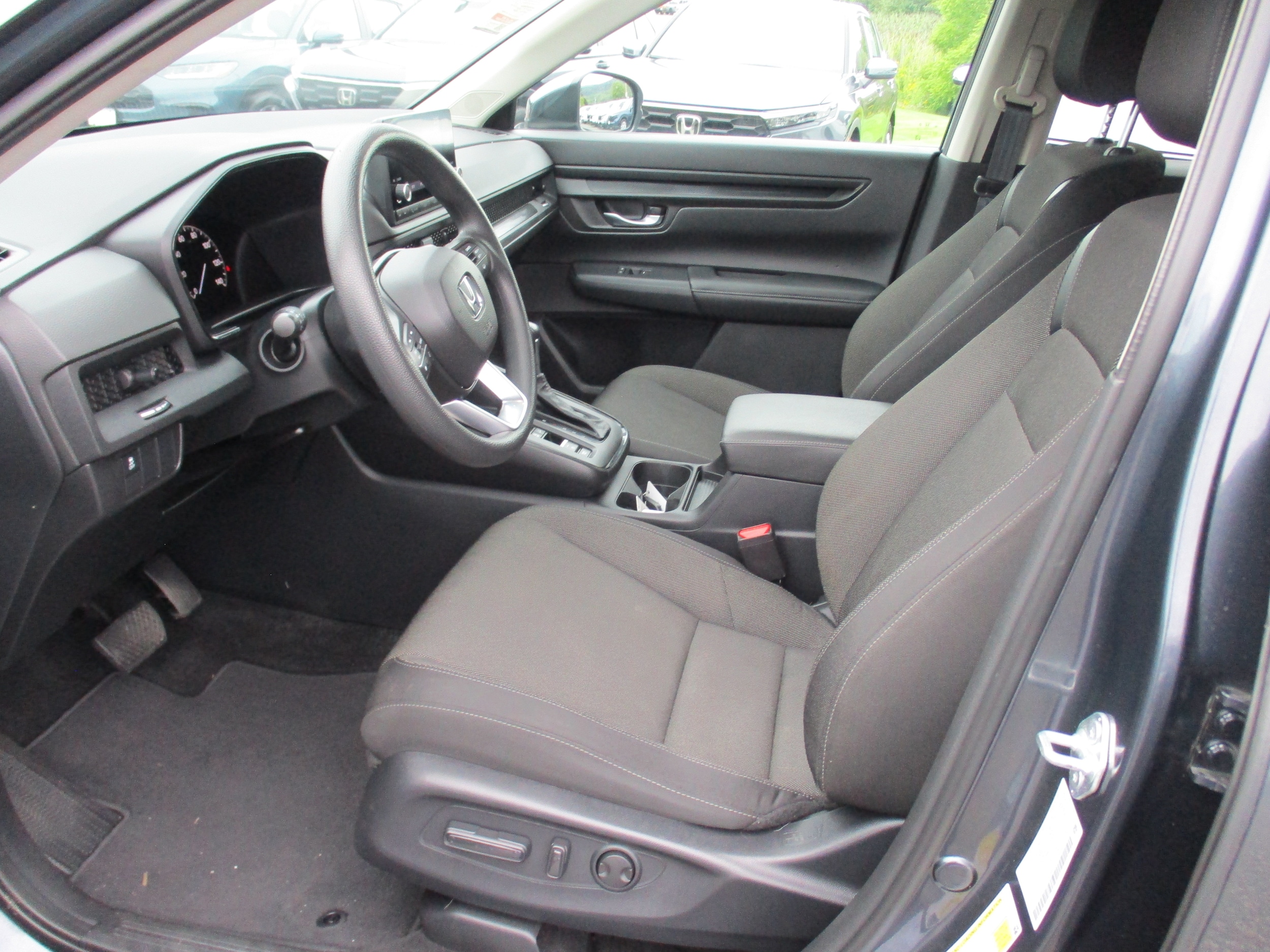 2024 Honda CR-V EX - Photo 11
