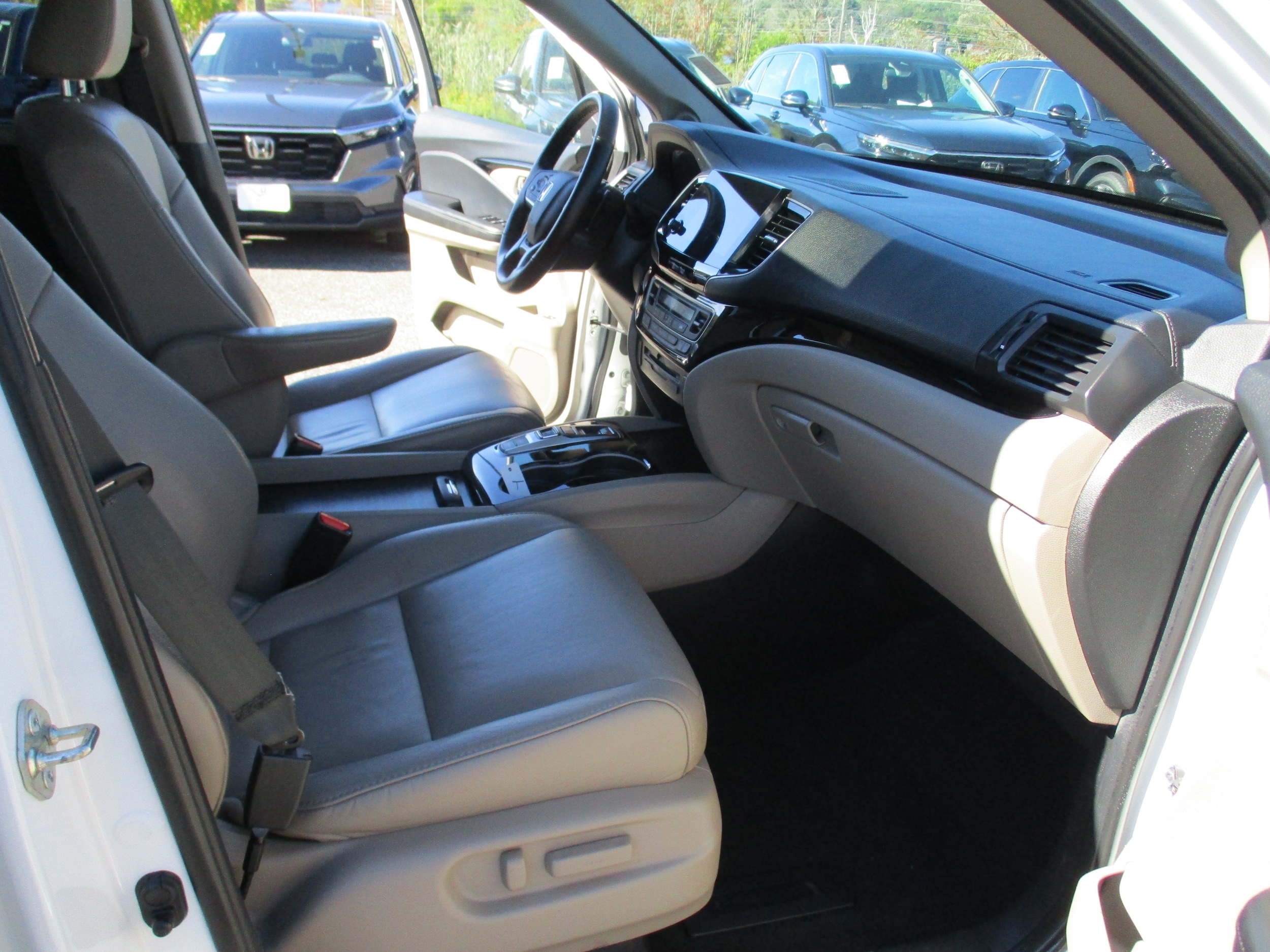 2020 Honda Pilot Touring - Photo 17