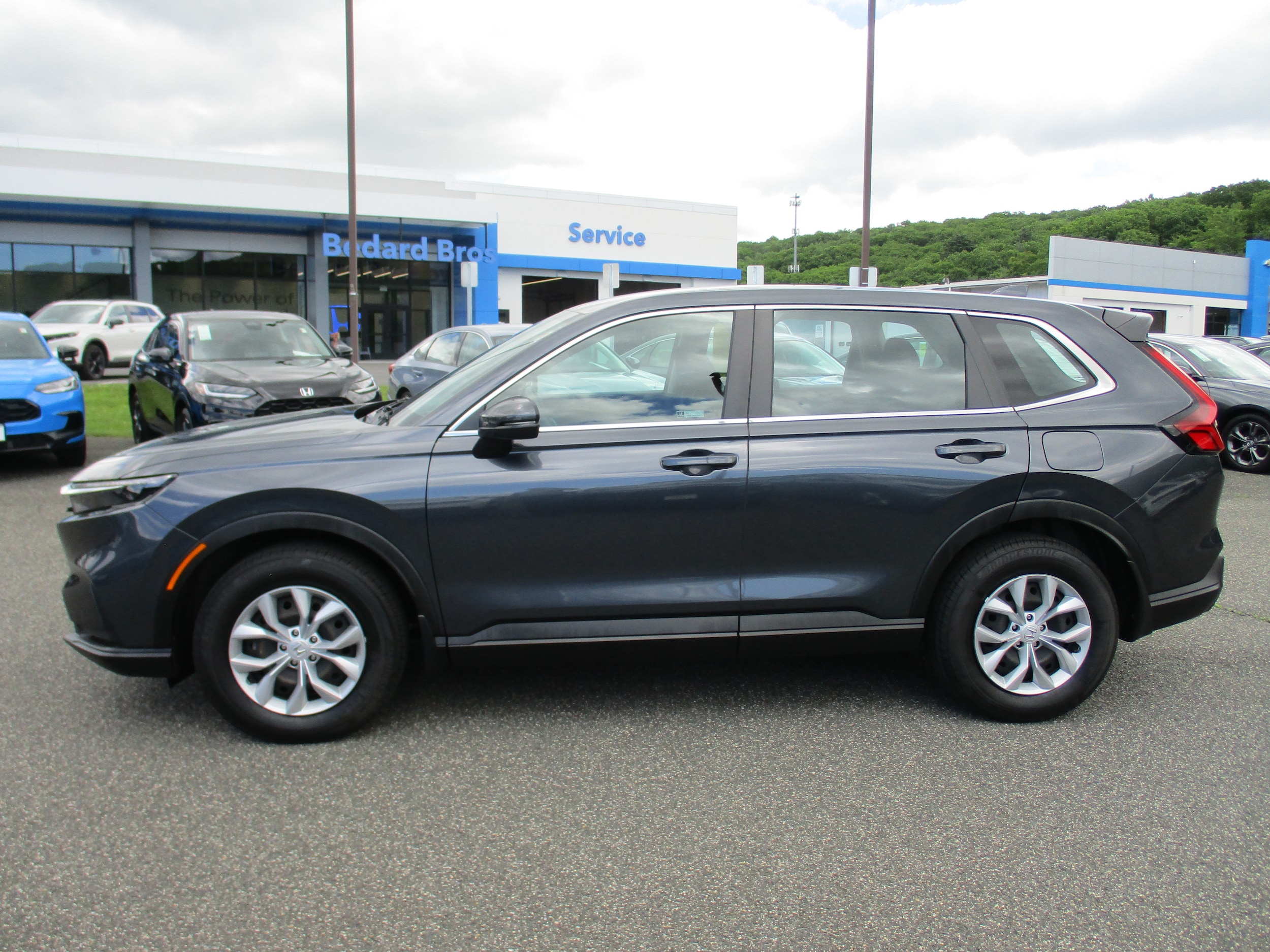 2024 Honda CR-V LX - Photo 8