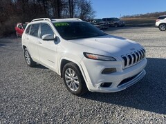 new 2018 Jeep Cherokee Overland SUV for sale in bedford in