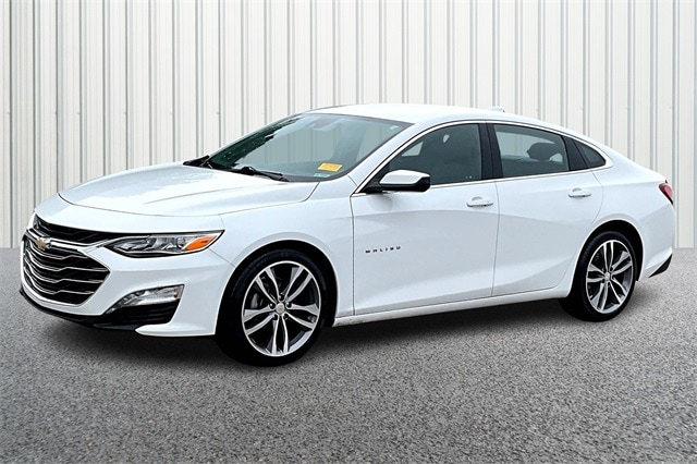 Used 2024 Chevrolet Malibu 2LT with VIN 1G1ZE5STXRF123465 for sale in Bedford, IN