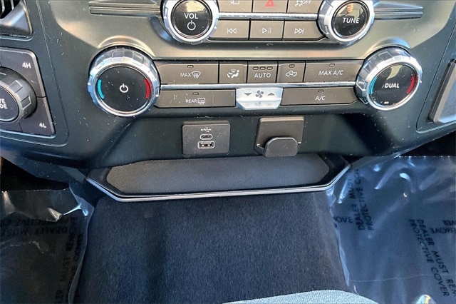 2025 Ford F-150 XLT - Photo 33