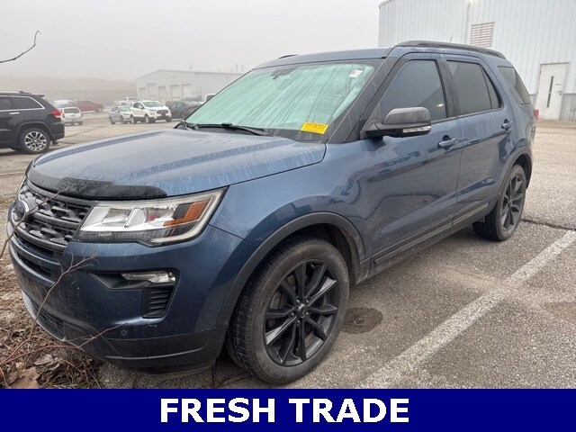 2018 Ford Explorer XLT photo 2